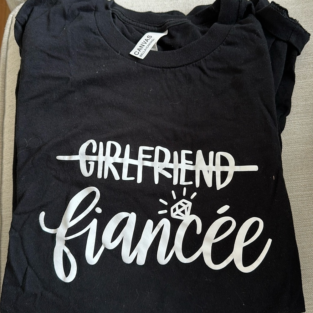 Fiancée shirt
